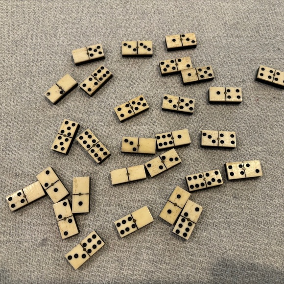 19th Century Civil War Era Mini Bone and Ebony Dominos 28 Complete Piece Set - Picture 1 of 8